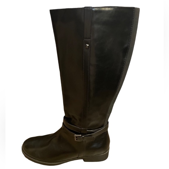 American Eagle Outfitters Shoes - American Eagle boots